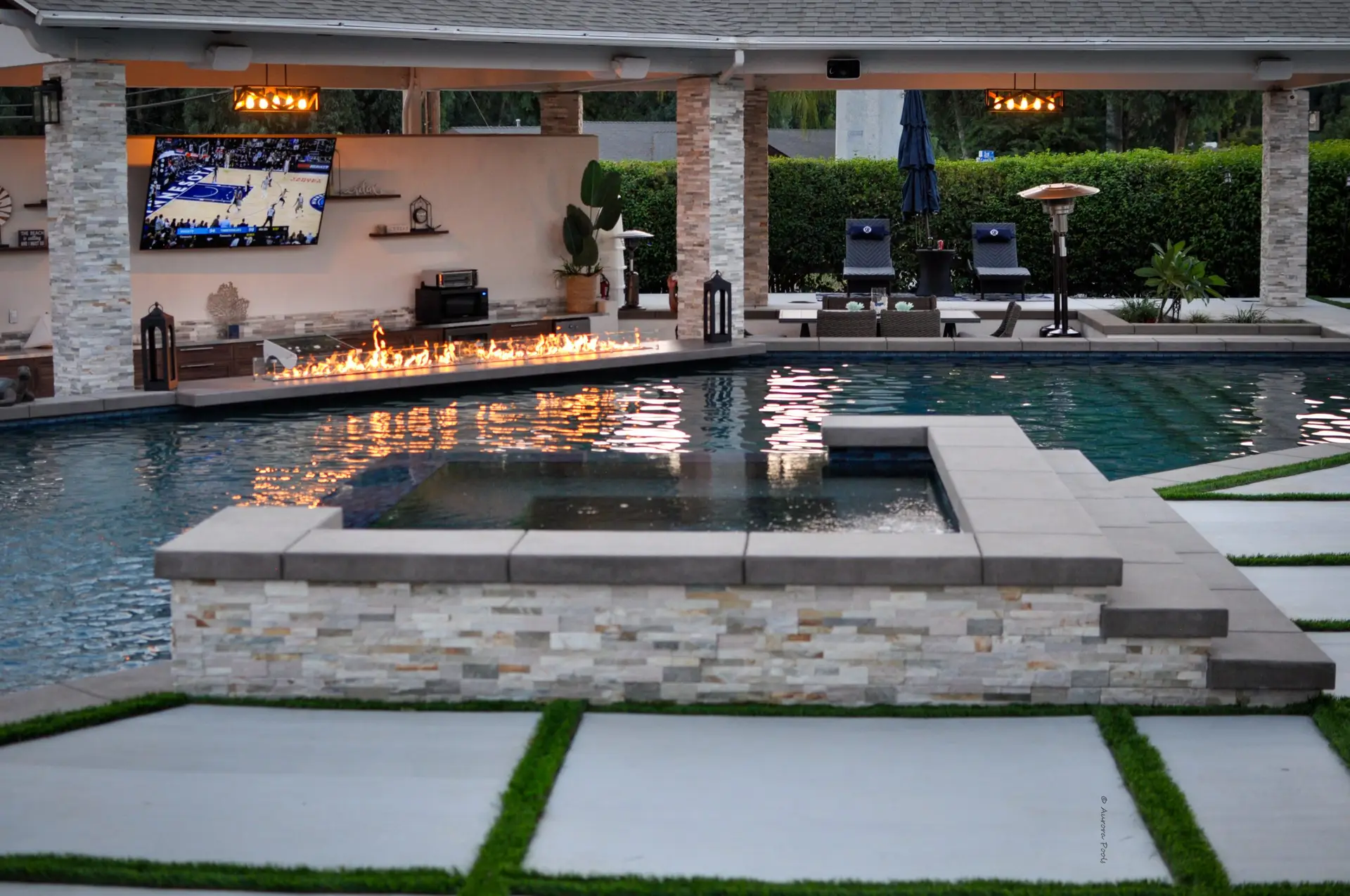 Lake Elsinore pool build with custom water features